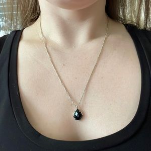 Kendra Scott - black pendant necklace gold